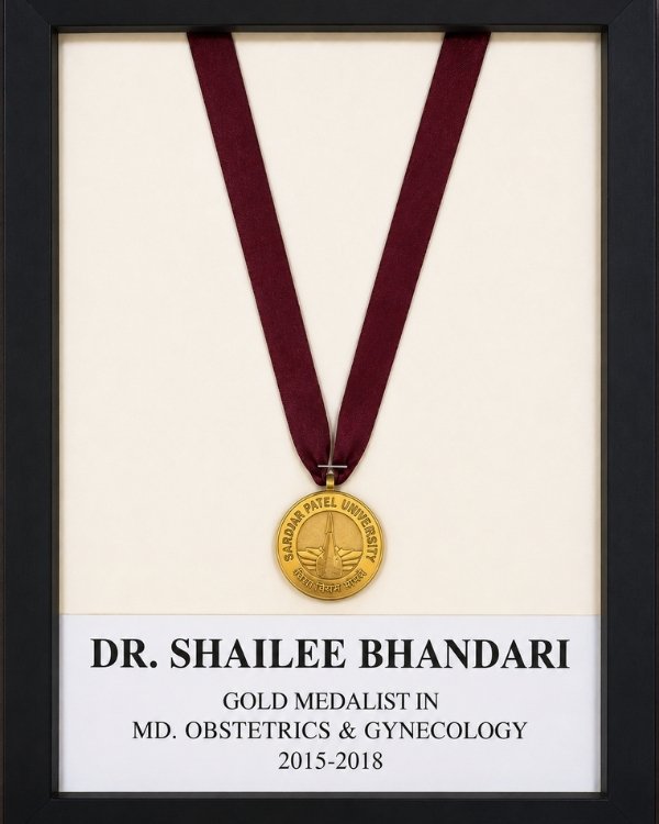 Gold Medalist- Dr Shailee Bhandari